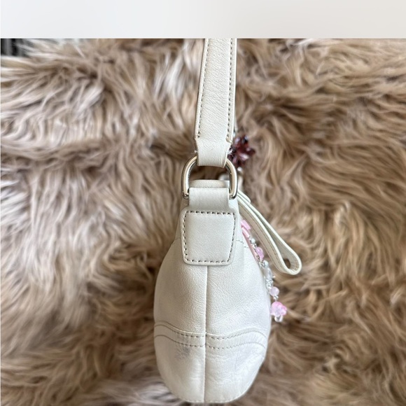 Y2K Coach mini Cream Shoulder Bag - Picture 2 of 9